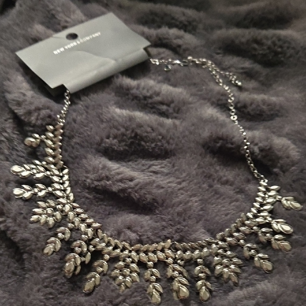 New York & Company Silver Leaf Necklace